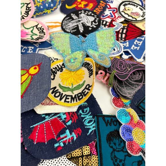 150 PC Assorted Sewing Applique Patches Iron on Sew On NEW Mixed Sequin Crafting - Picture 11 of 16